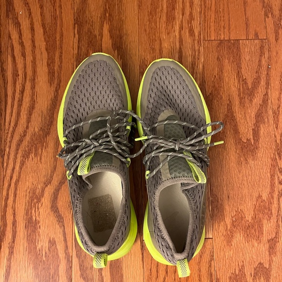 SOREL Kinetic Impact Lace Women’s Sneakers size 8.5 *Excellent Used Condition* - Picture 4 of 4